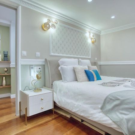 Elegant Triplex In Paris - Ideal For 10 - Aircon Exteriör bild