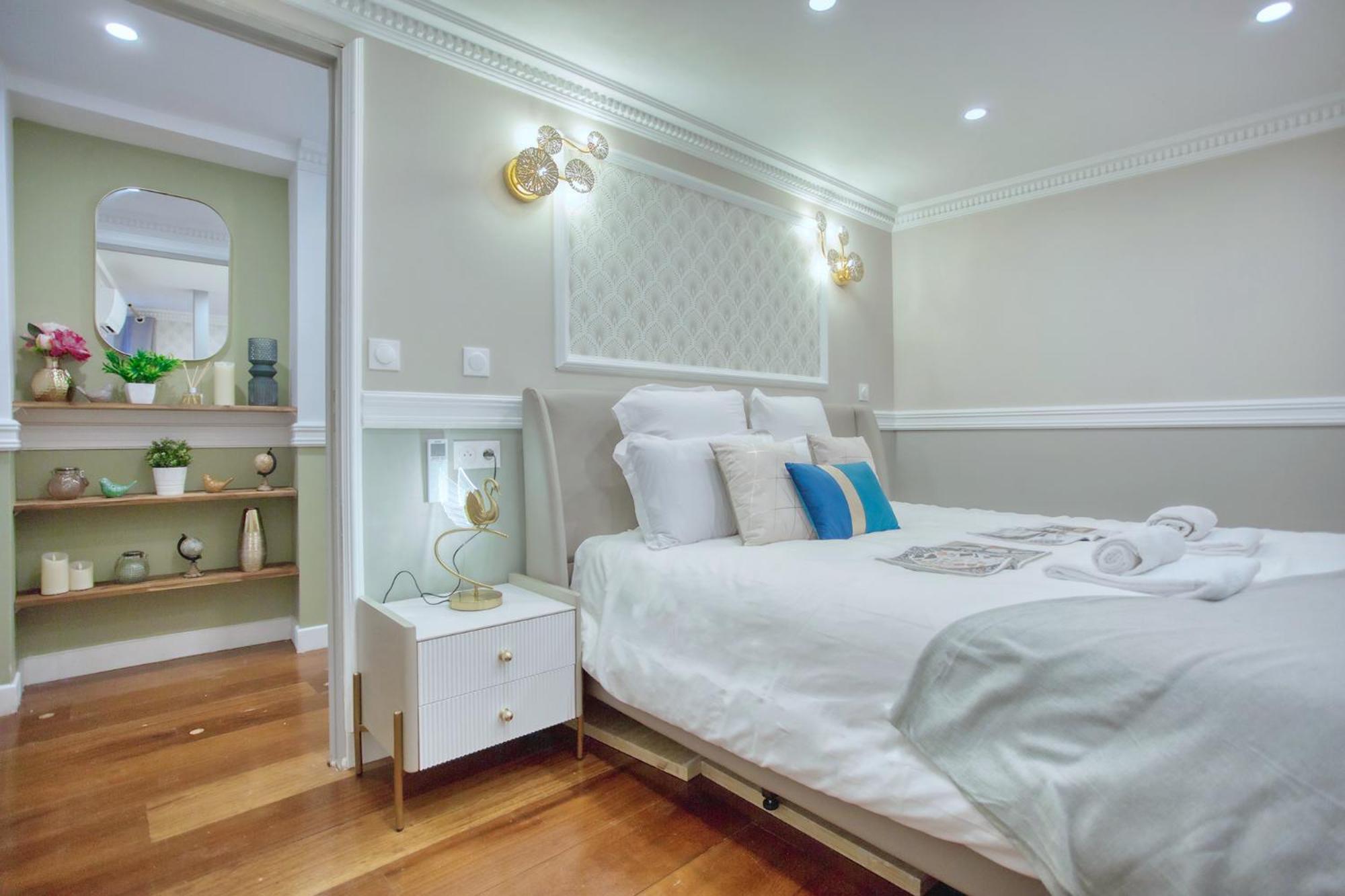 Elegant Triplex In Paris - Ideal For 10 - Aircon Exteriör bild