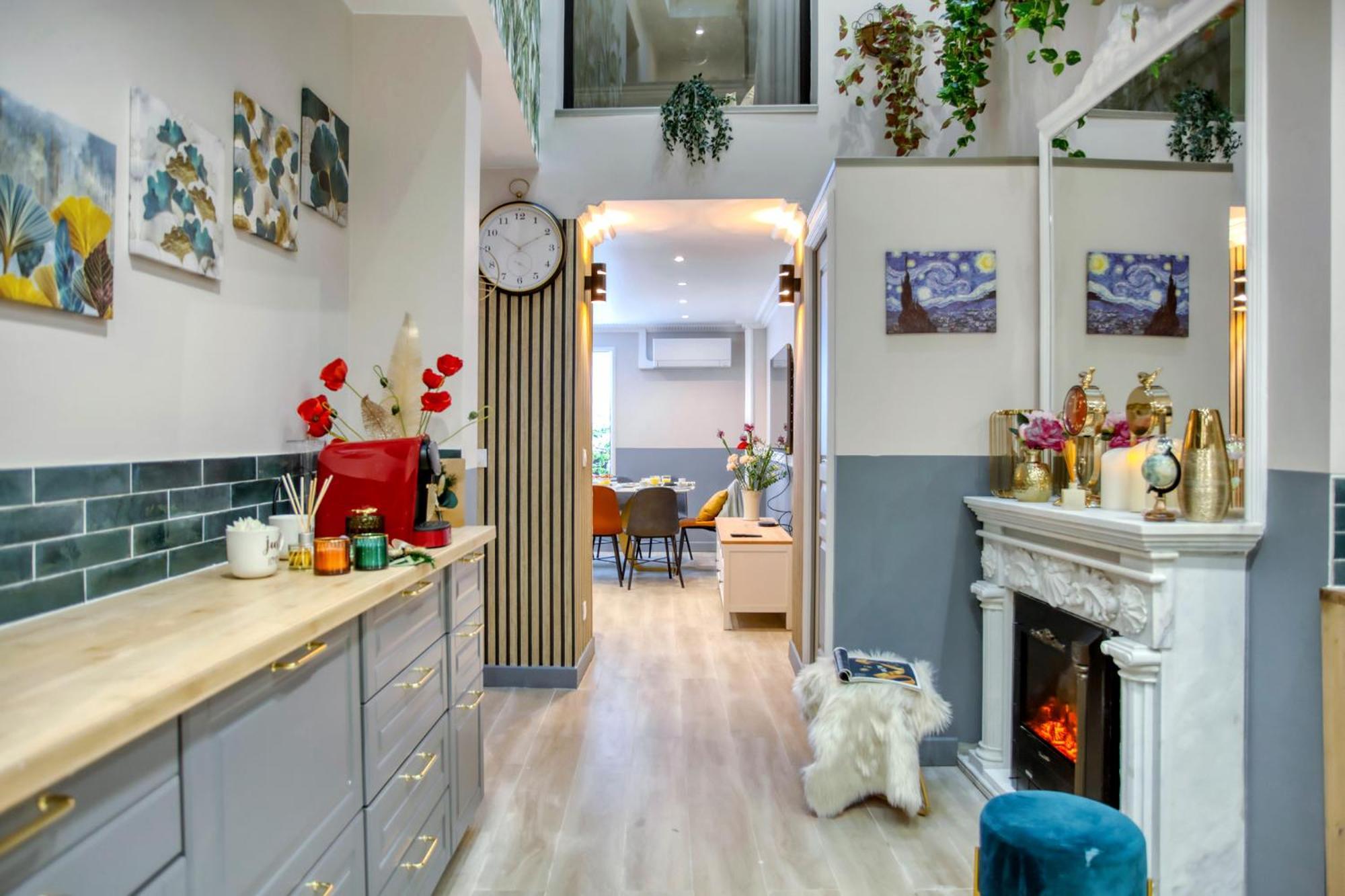 Elegant Triplex In Paris - Ideal For 10 - Aircon Exteriör bild