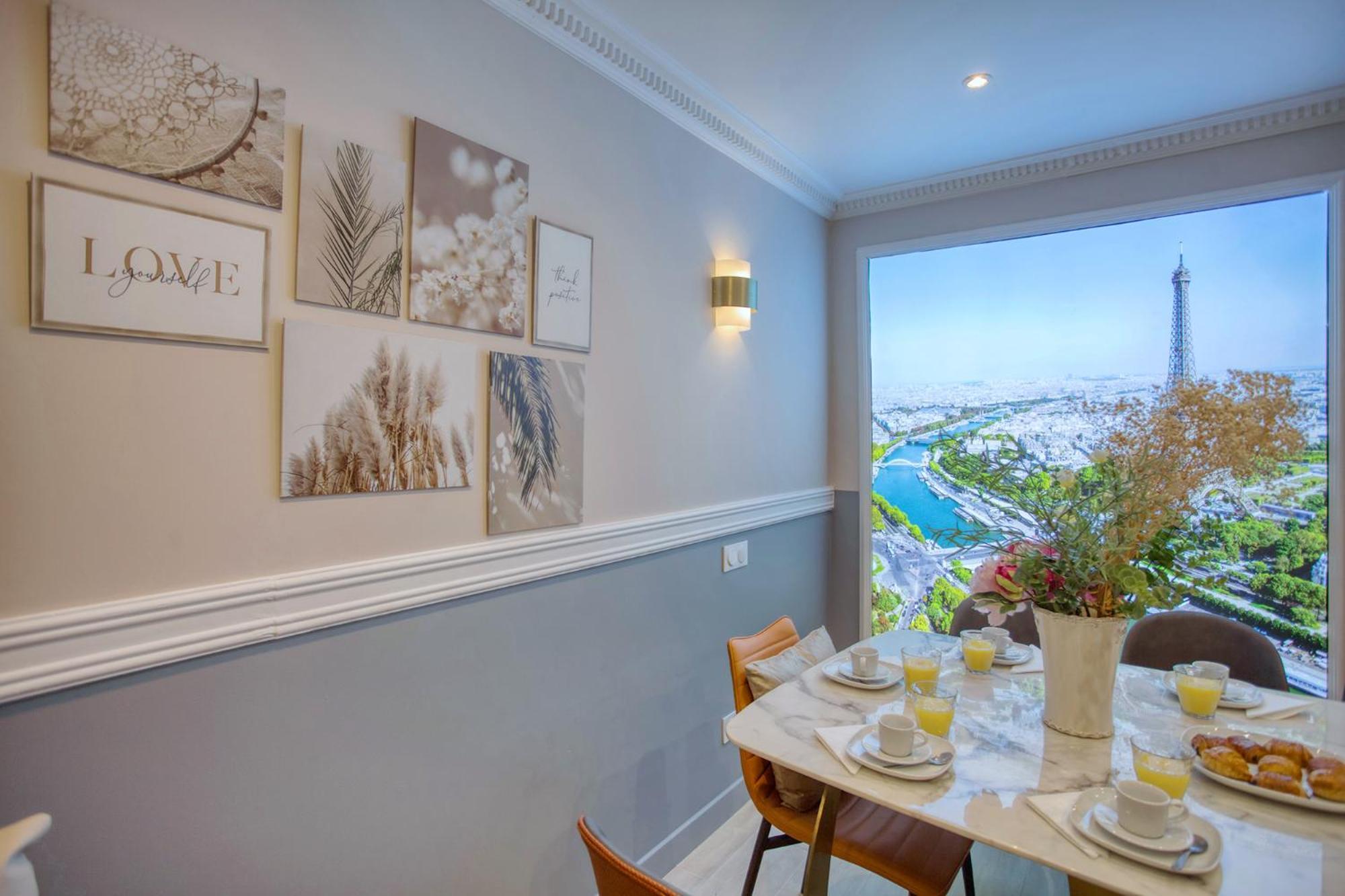 Elegant Triplex In Paris - Ideal For 10 - Aircon Exteriör bild