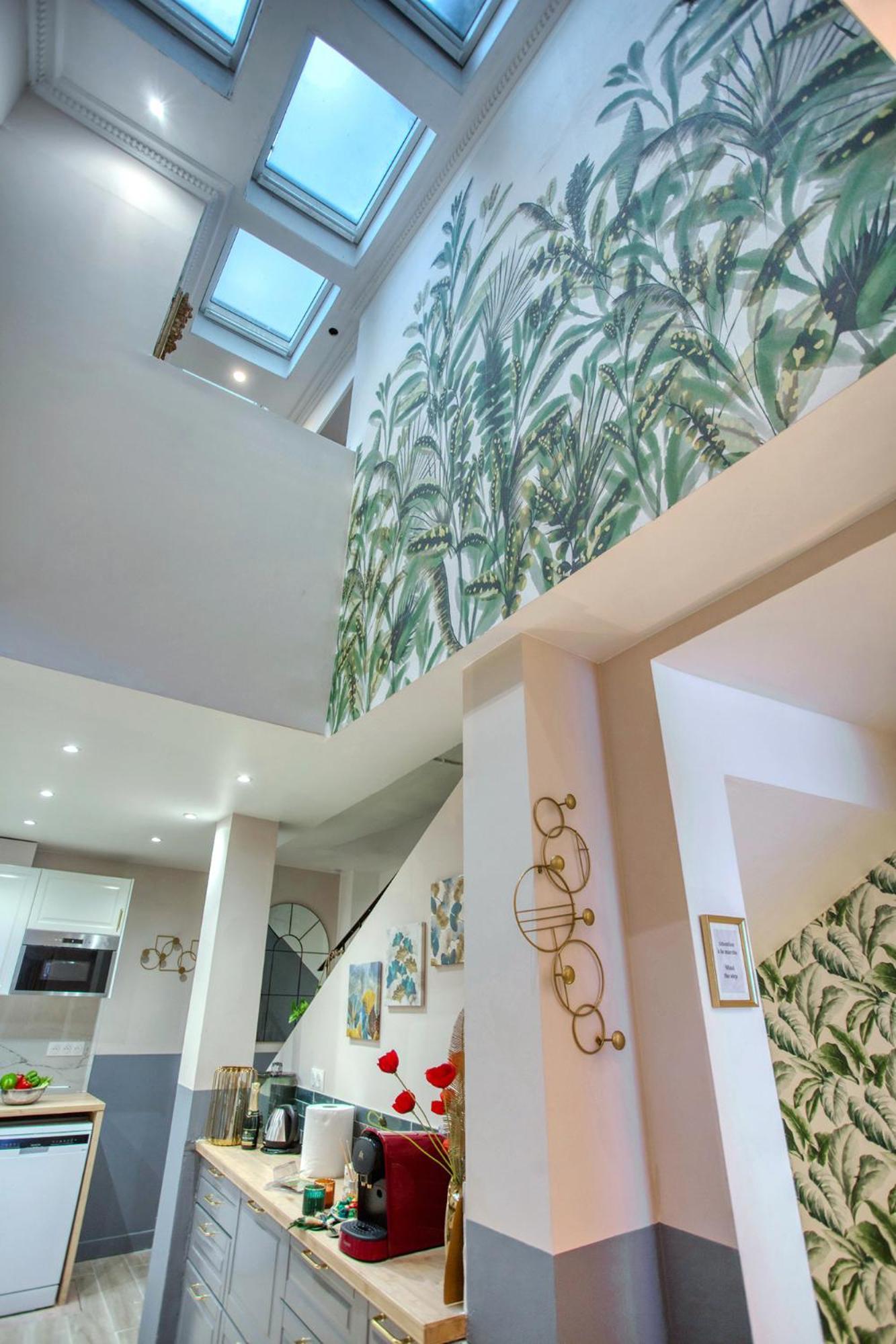 Elegant Triplex In Paris - Ideal For 10 - Aircon Exteriör bild