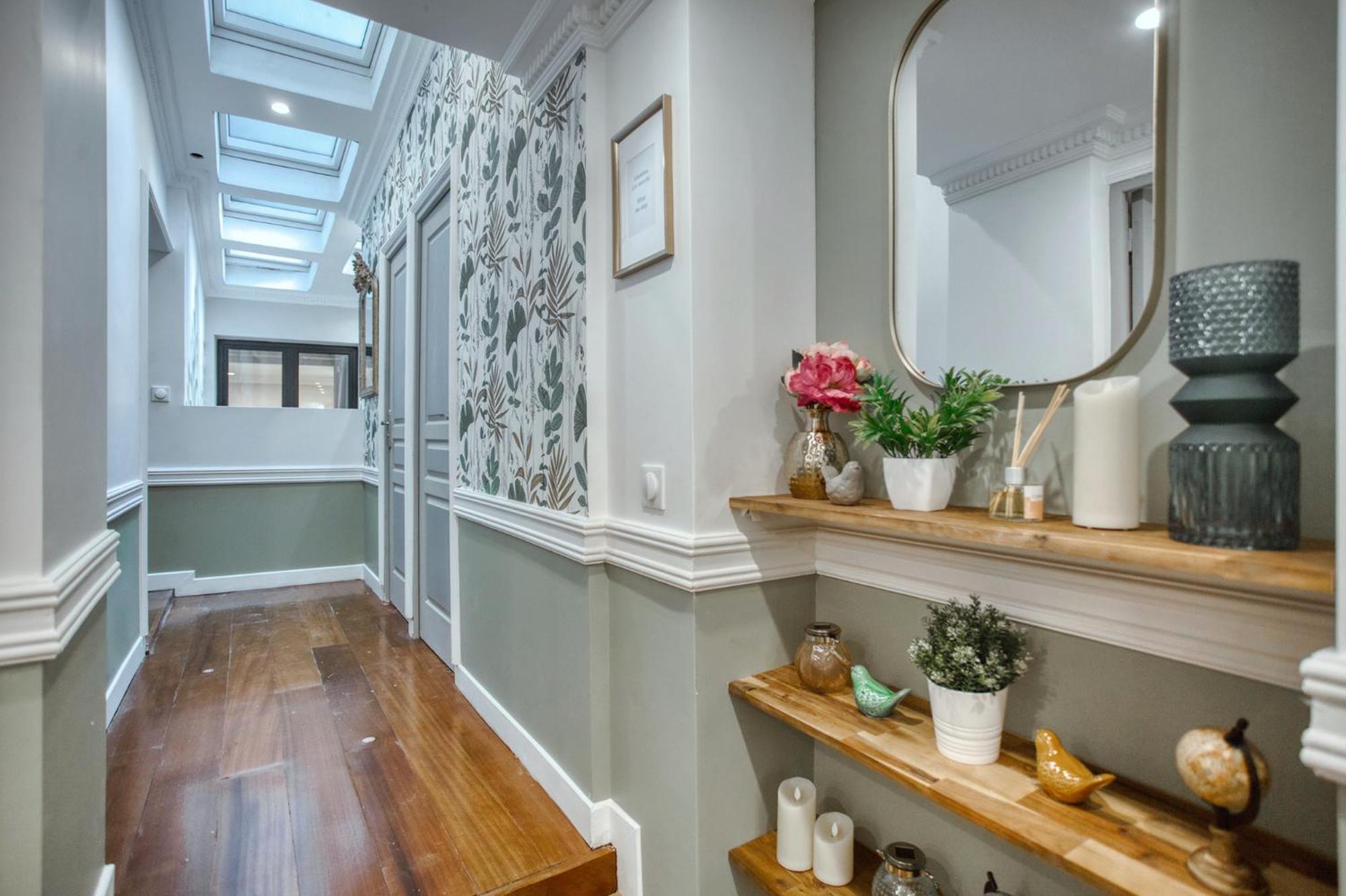Elegant Triplex In Paris - Ideal For 10 - Aircon Exteriör bild