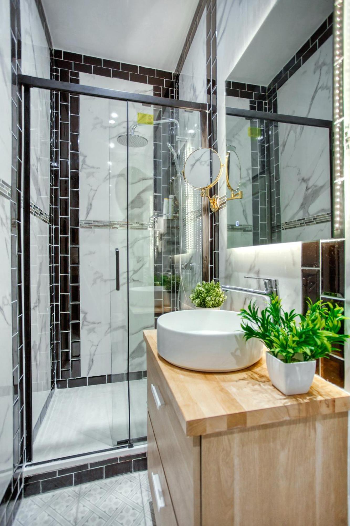 Elegant Triplex In Paris - Ideal For 10 - Aircon Exteriör bild